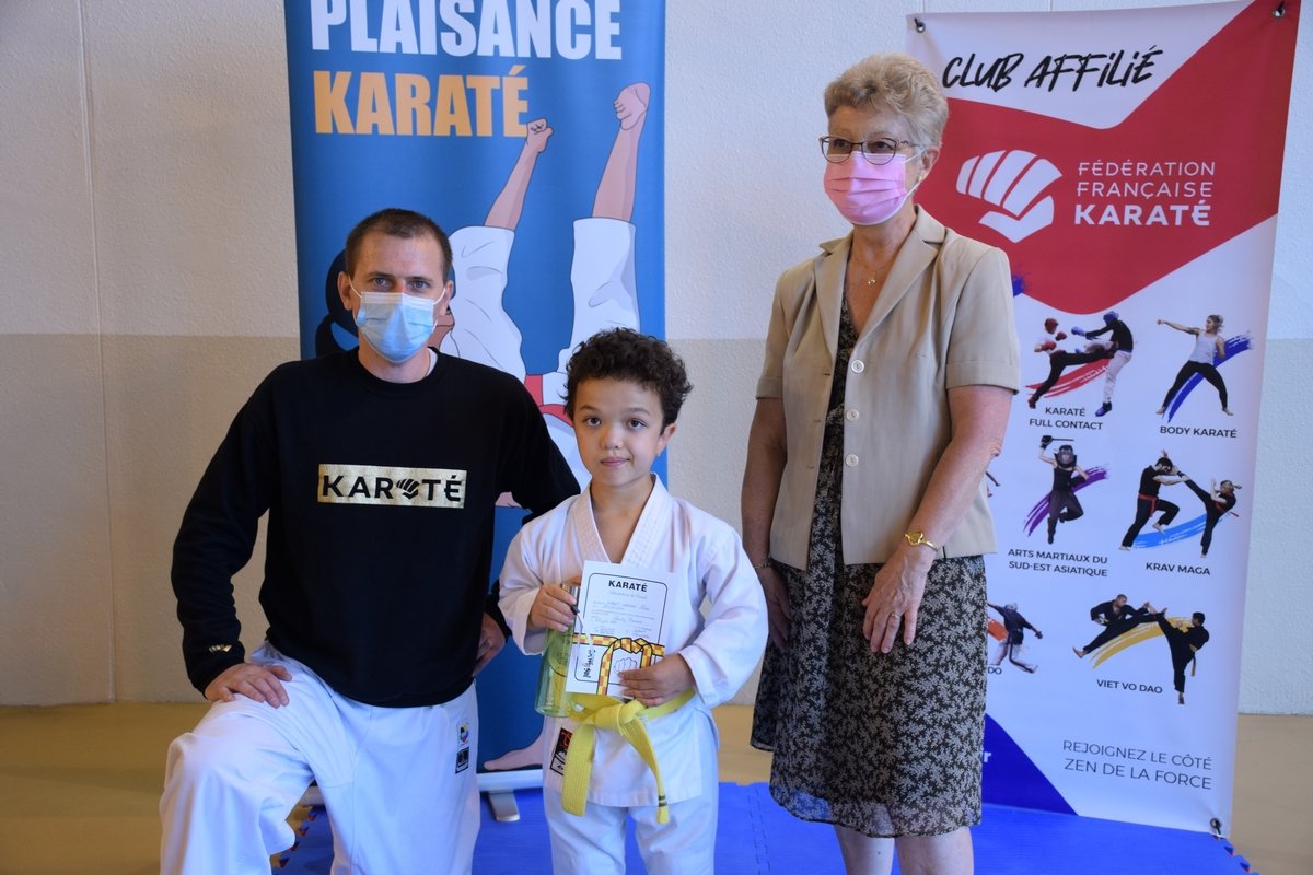 neuilly-plaisance_remise_de_ceinture_karate_2021 10